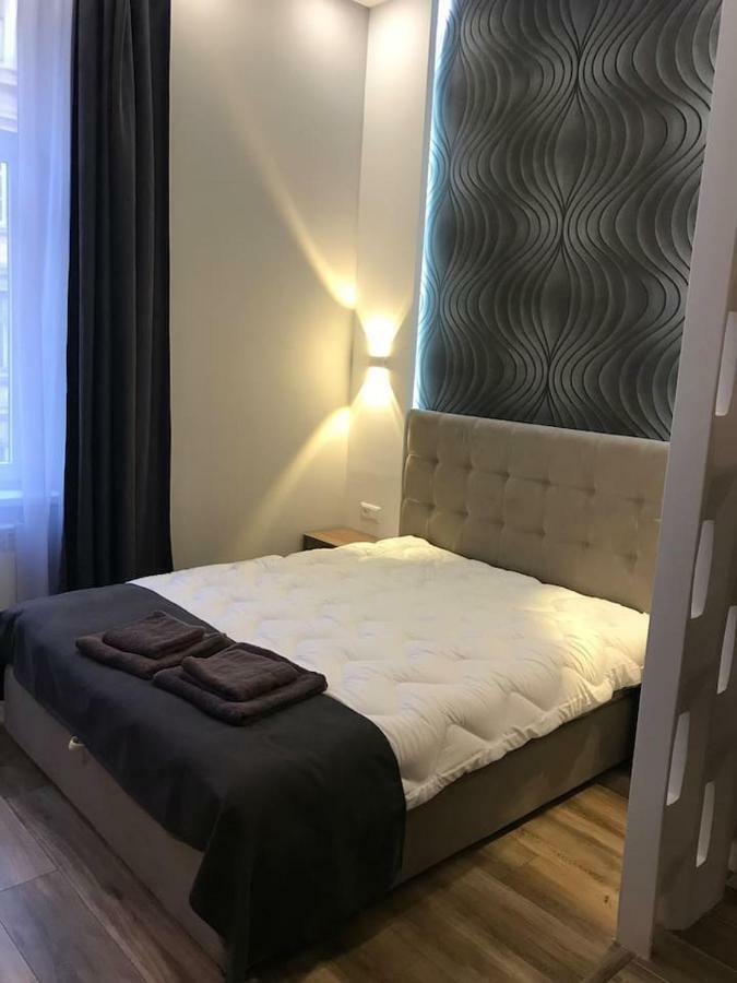 New Appartment-Studio Іn The Center Of Lviv Ngoại thất bức ảnh