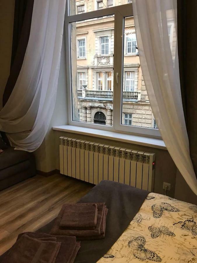 New Appartment-Studio Іn The Center Of Lviv Ngoại thất bức ảnh